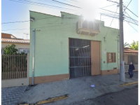 Galpão Comercial com 237,30m² construídos em terreno de 260,75m², imóvel