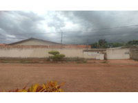 Casa com 2 quartos, 1 banheiro e 62m² construídos, ocupada