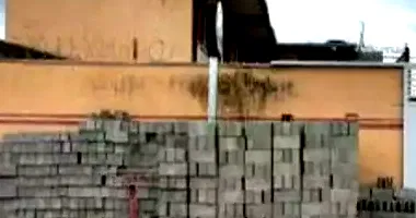 Casa em leilão com 4 quartos e 3 banheiros