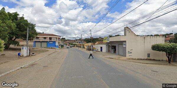 Parte ideal de 12,27 ha com benfeitorias em Medina/MG