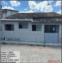 Casa com 3 quartos, 2 banheiros e 1 vaga em Esplanada/BA