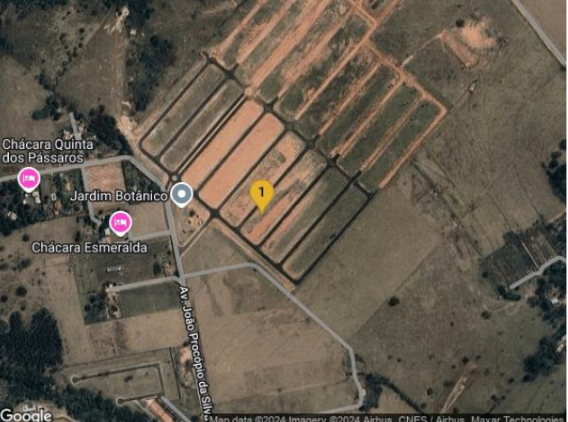 Terreno desocupado com 250m² em excelente localização