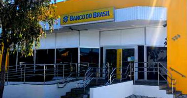 Prédio Comercial com Locação Simultânea em São Bento do Sapucaí