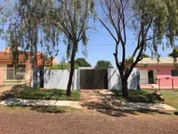 Casa com 141m² de área construída em terreno de 430m² - Ocupada