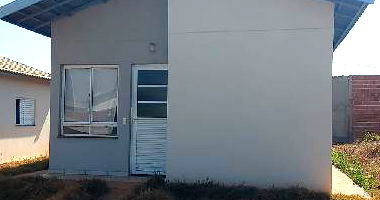 Casa com 2 Quartos e 1 Vaga em Bady Bassitt