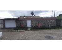 Casa com 149m² construída, terreno 360m², ocupada