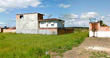 Casa com 3 quartos, 1 banheiro, 1 vaga, 110.72m² construída