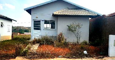 Casa com 2 Quartos e Área Privativa em Mogi Guaçu