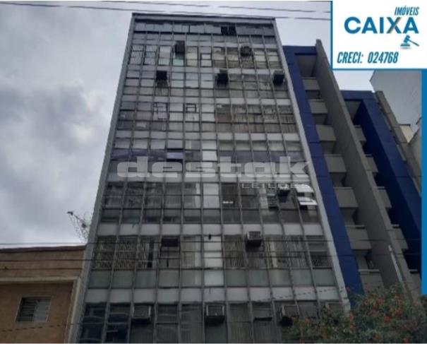 Sala comercial com 100m² na Vila Buarque/SP - 3 banheiros - 40% OFF