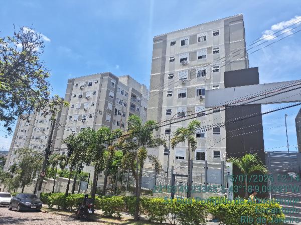 Apartamento com 2 quartos, 2 banheiros e 1 vaga de garagem