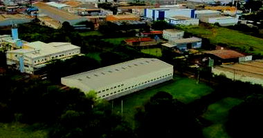 Complexo Industrial com 3 Prédios e Pátio Asfaltado