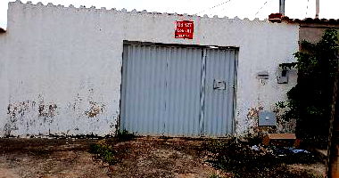 Casa com 2 quartos, varanda e 69,91m² em Santo Antônio do Descoberto