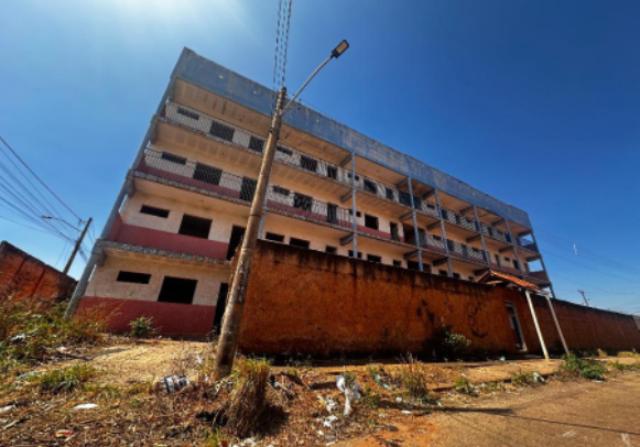 Apartamento com 1 quarto e 1 banheiro, 61.87m²