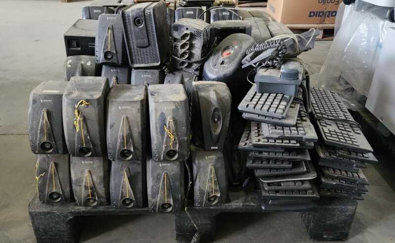 Nobreak e Equipamentos Diversos em Leilão