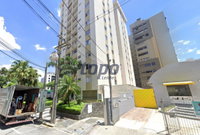 Apartamento com 2 Quartos e Vaga de Garagem em Água Verde
