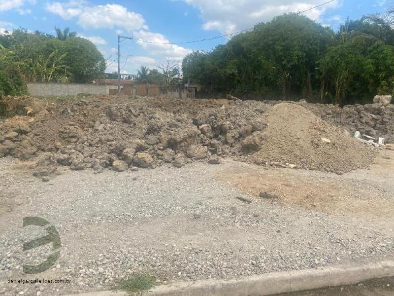 Apartamento com 2 quartos, 46.47m² em Queimados