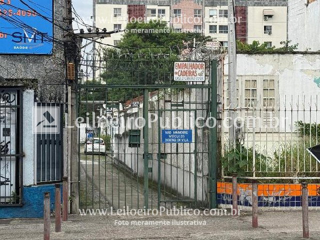 Casa com 2 Quartos e 56m² em Pechincha