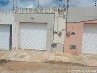 Casa com 2 Quartos e 1 Vaga em Quixeramobim