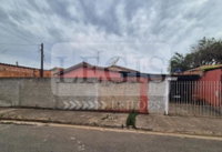 Imóvel comercial 264m² com duas casas residenciais