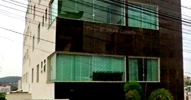 Apartamento com 2 Quartos em Leilão