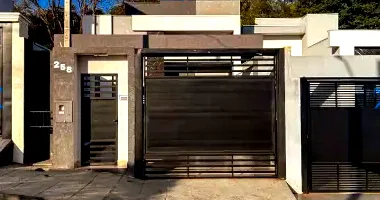 Casa Térrea em Toledo-PR com 180m²