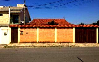 Casa Padrão com 0 Vagas de Garagem em Itatiaia