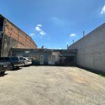 Casa ampla de 282,90m² à beira da Rod. Régis Bittencourt