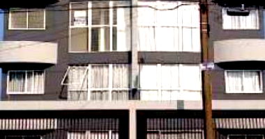 Apartamento com 2 Quartos no Ed. Martan