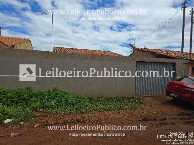 Casa 70m² em Planaltina (GO) - 3 quartos e área total de 300m²