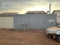 Casa com 2 Quartos em Flores de Goiás/GO