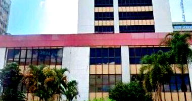 Prédio Comercial com 94 Vagas e 18.246,10 m² em Brasília