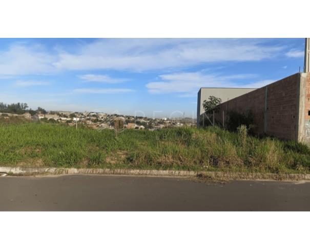 Terreno de 278,71m² em Loteamento com Infraestrutura