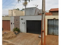 Casa em Leilão com 2 Quartos e 67,75m² Construída