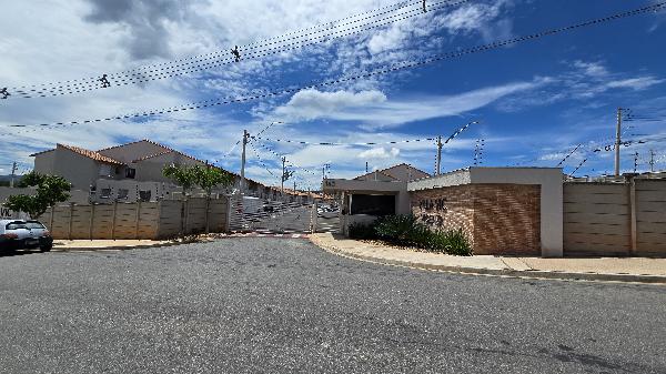 Apartamento com 2 quartos, 78,40 m², 2 vagas de garagem