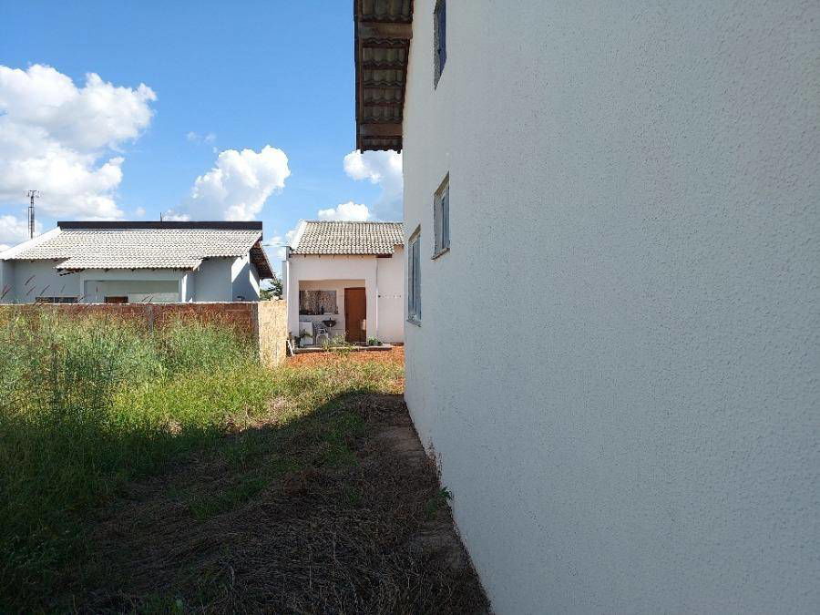 Casa desocupada com 2 quartos, 1 banheiro e 53m² construída