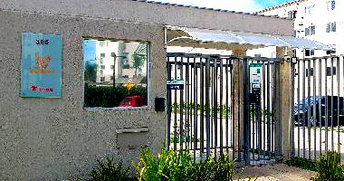 Apartamento com 2 quartos, 1 banheiro, sala, cozinha e 1 vaga