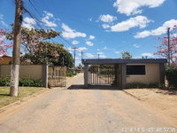 Casa com 3 Quartos e 1 Vaga em Mimoso do Oeste