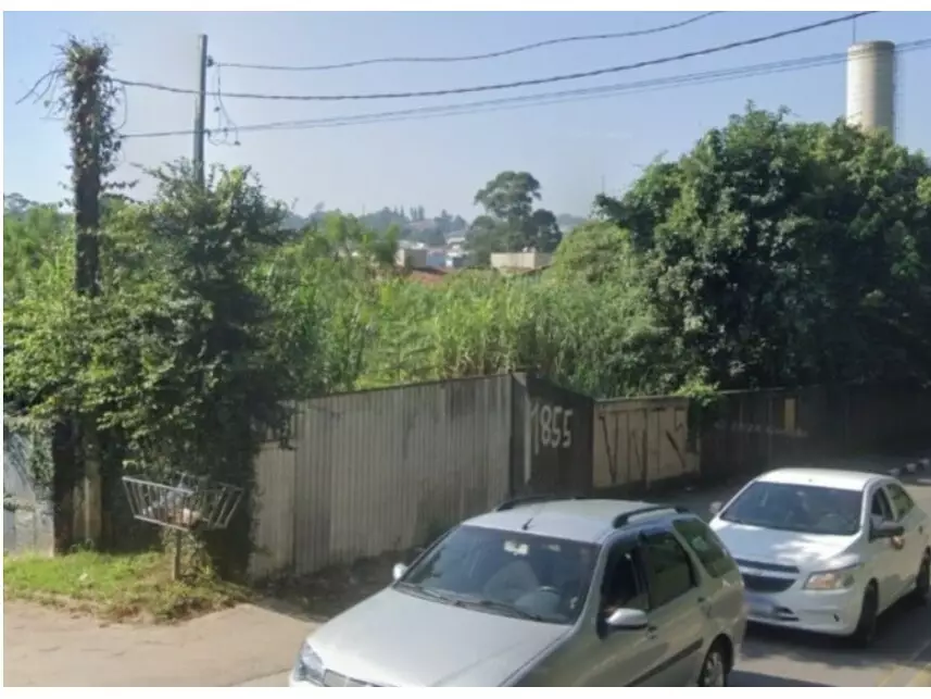 Terreno 7.000m² em Cotia - Desocupado