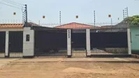 Casa ocupada com 3 quartos e 84,6 m² construída