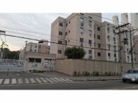 Apartamento com 2 quartos, 1 banheiro e 1 vaga de garagem
