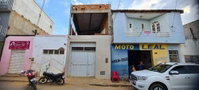 Casa Desocupada com 3 Quartos e 2 Banheiros em Irecê