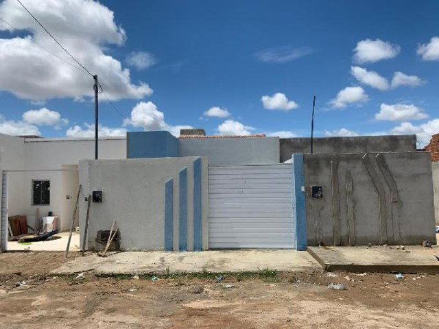 Casa com 2 quartos, 95m², 1 vaga, desocupada