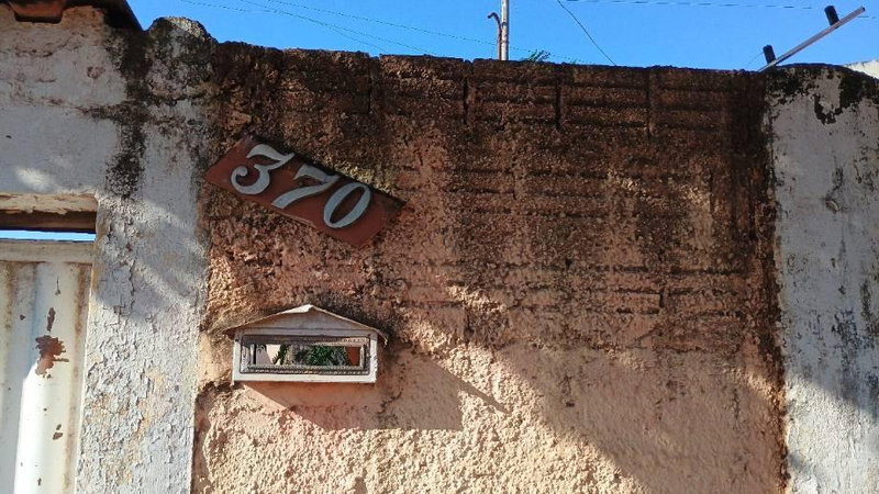 Casa com 3 quartos, 2 banheiros e piscina em Corumbá