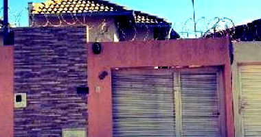 Casa aconchegante com 2 quartos e 1 vaga em Montes Claros