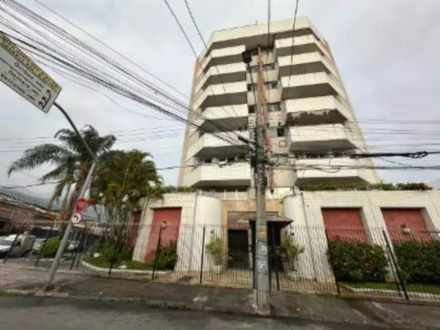 Apartamento com 1 Vaga em Leilão