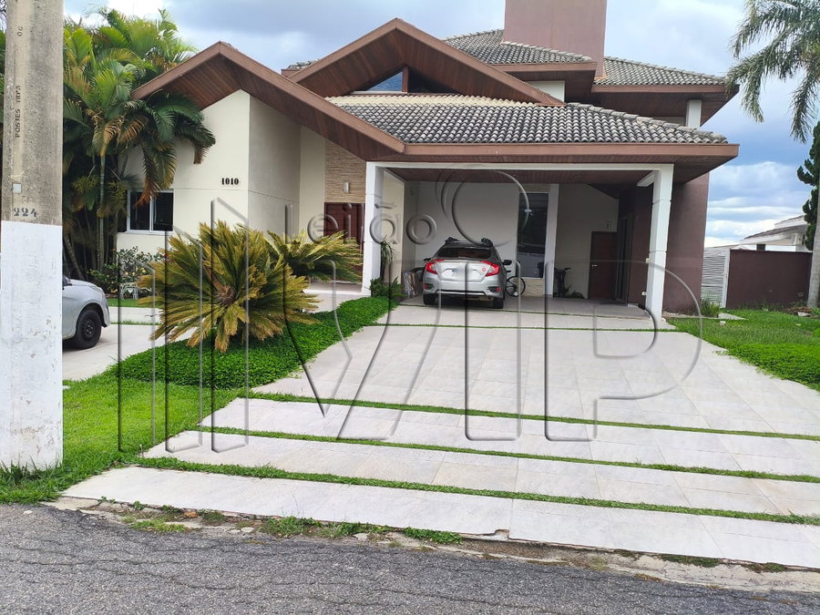 Casa com 421,11 m² em Mirante do Vale - Jacareí/SP