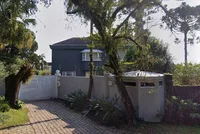 Casa com 3 quartos, 617,80m² construídos, ocupada