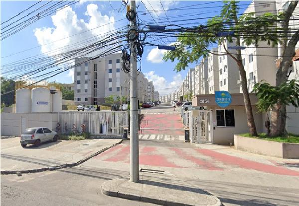 Apartamento Confortável com 2 Quartos e 1 Vaga em Campo Grande