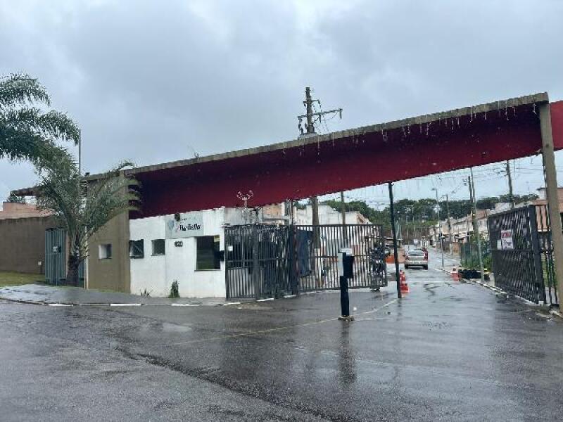 Casa com 2 quartos, 134,9m², 2 vagas, ocupada