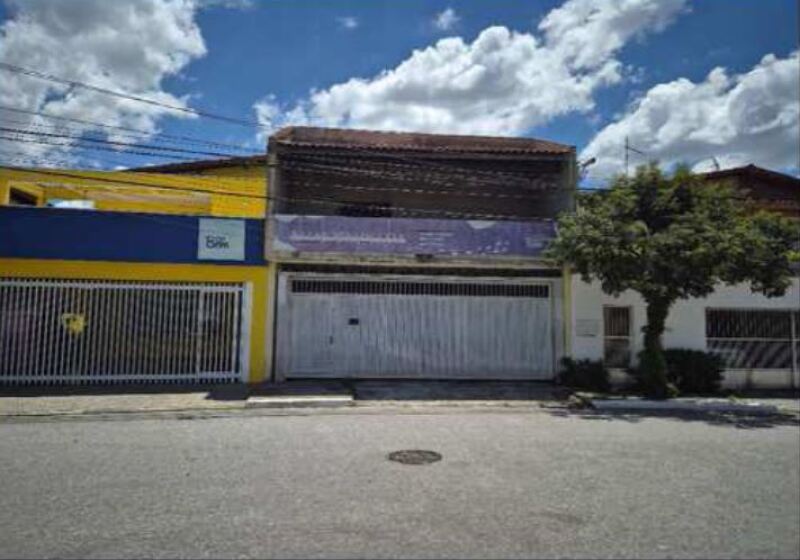 Prédio com 135m² em Interlagos, São Paulo